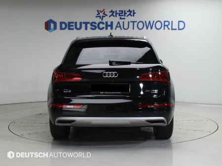 Audi Q5 — photo 04