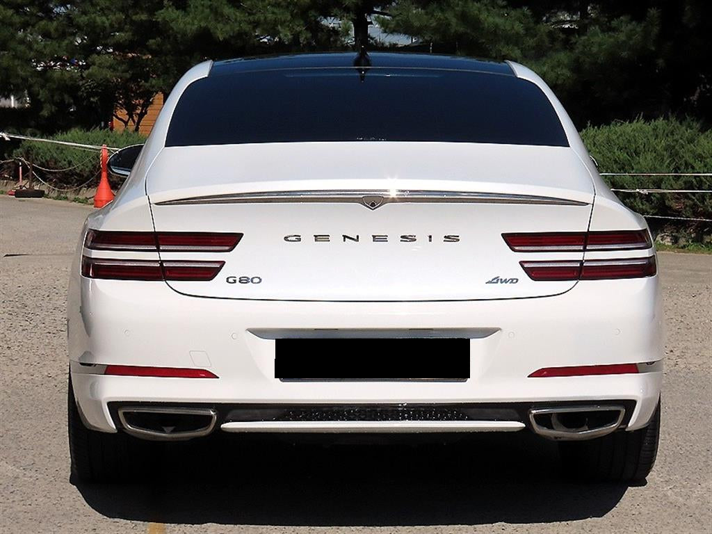 Genesis G80 — photo 04