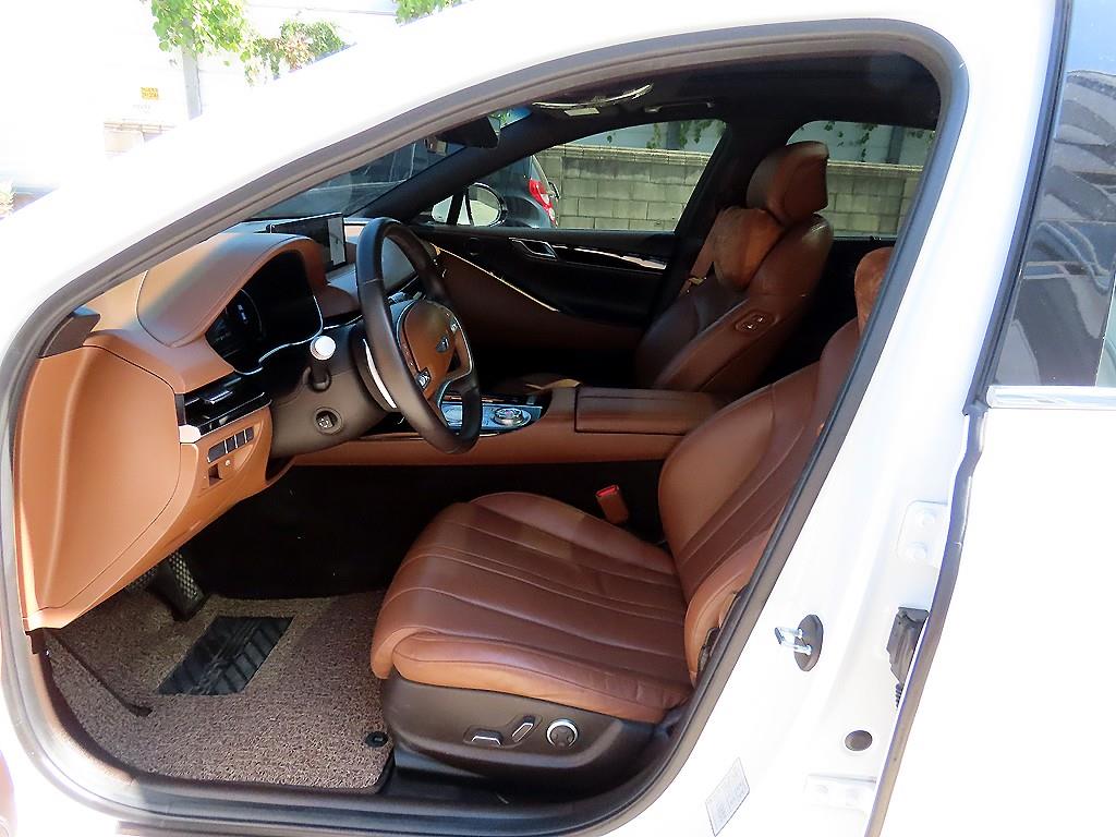 Genesis G80 — photo 05