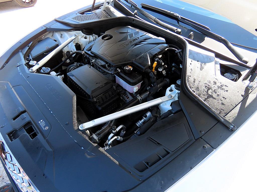 Genesis G80 — photo 19