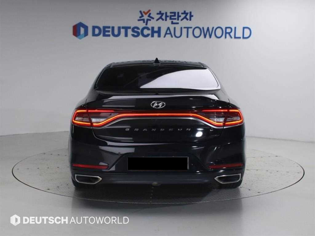 Hyundai Grandeur — photo 04