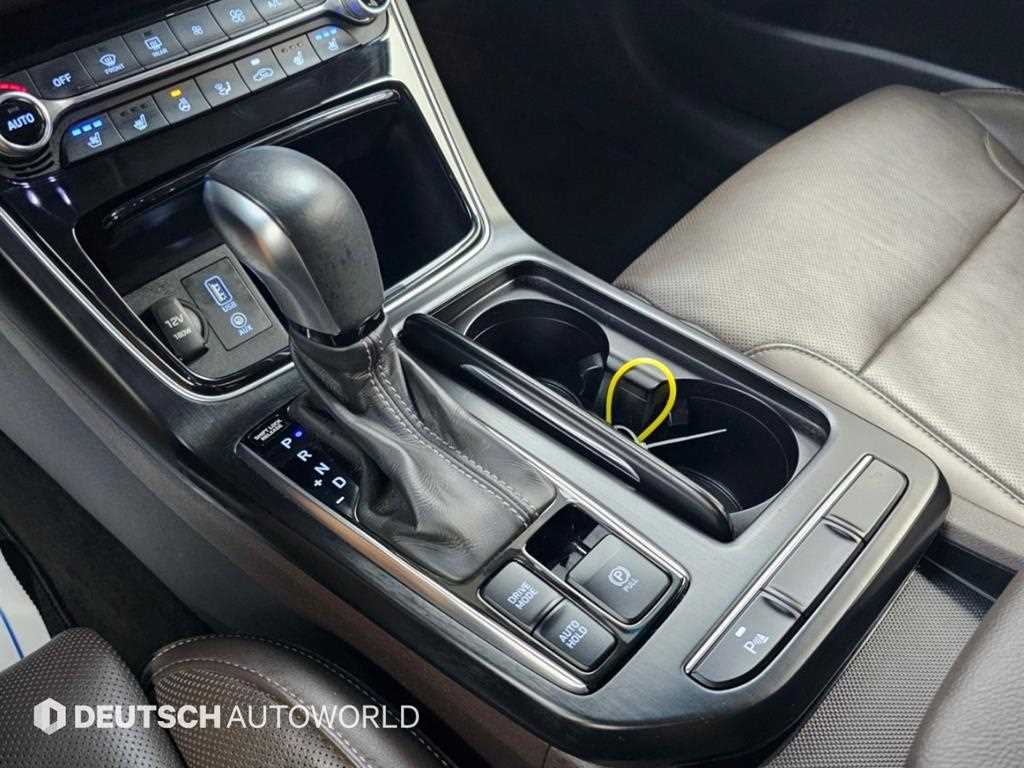 Hyundai Grandeur — photo 09