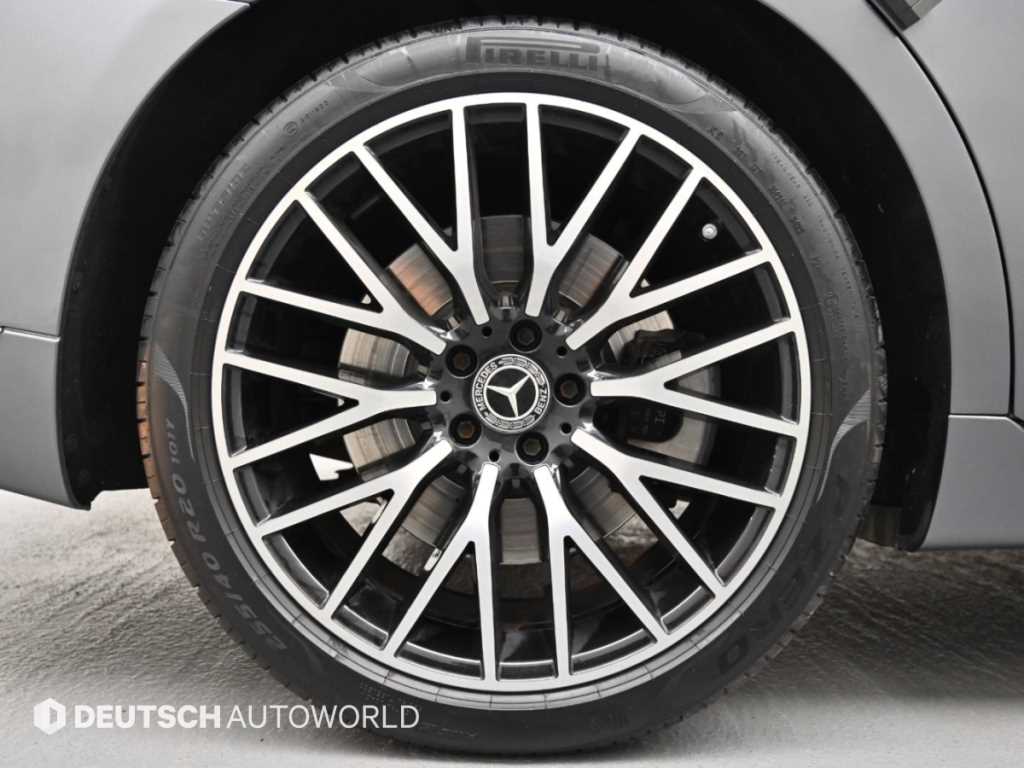 Mercedes-Benz S-Class — photo 05