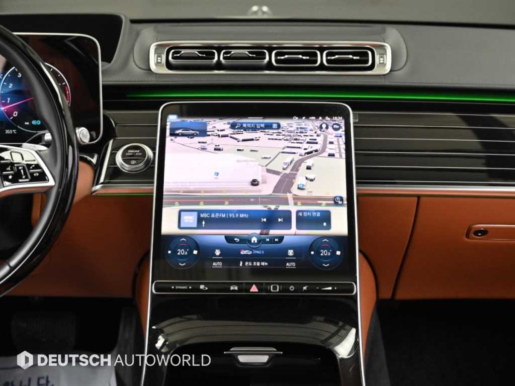Mercedes-Benz S-Class — photo 14