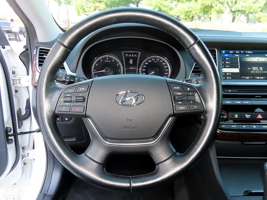 Hyundai Aslan — photo 08