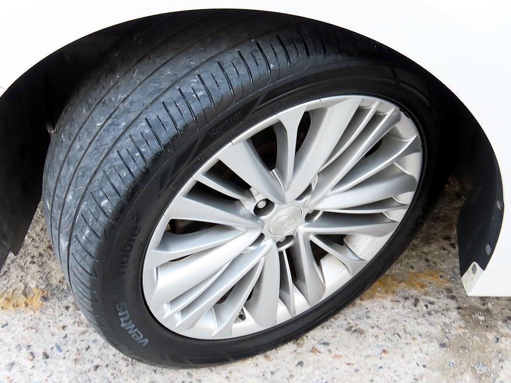 Hyundai Aslan — photo 20