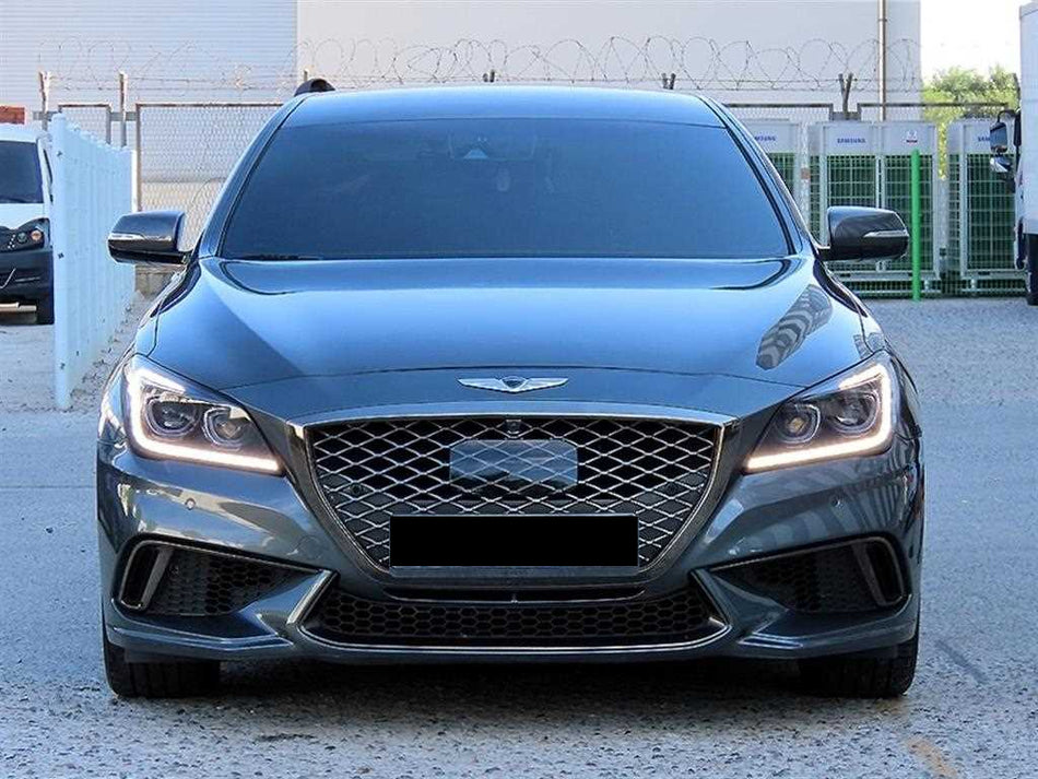 Genesis G80 — photo 01