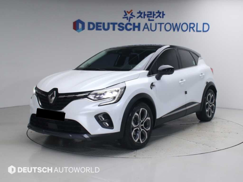 RENAULT Captur — photo 01