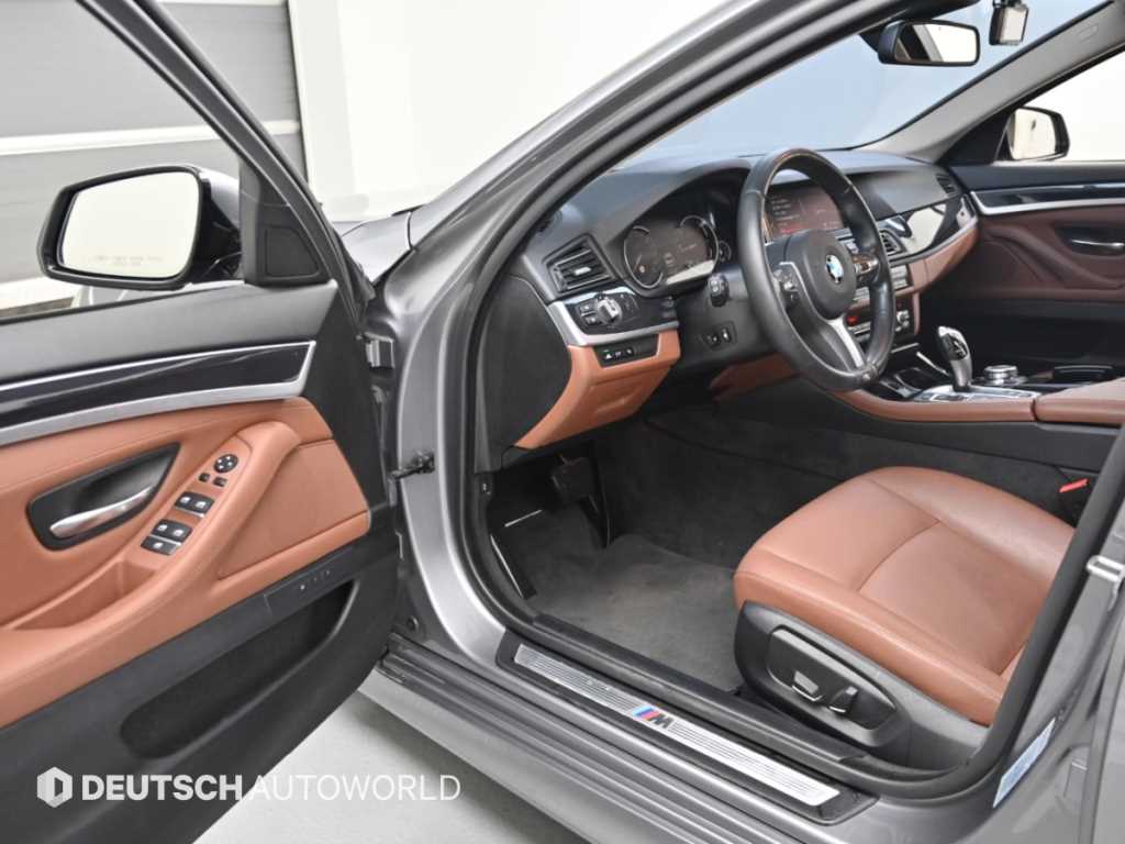 BMW 5-Series — photo 10