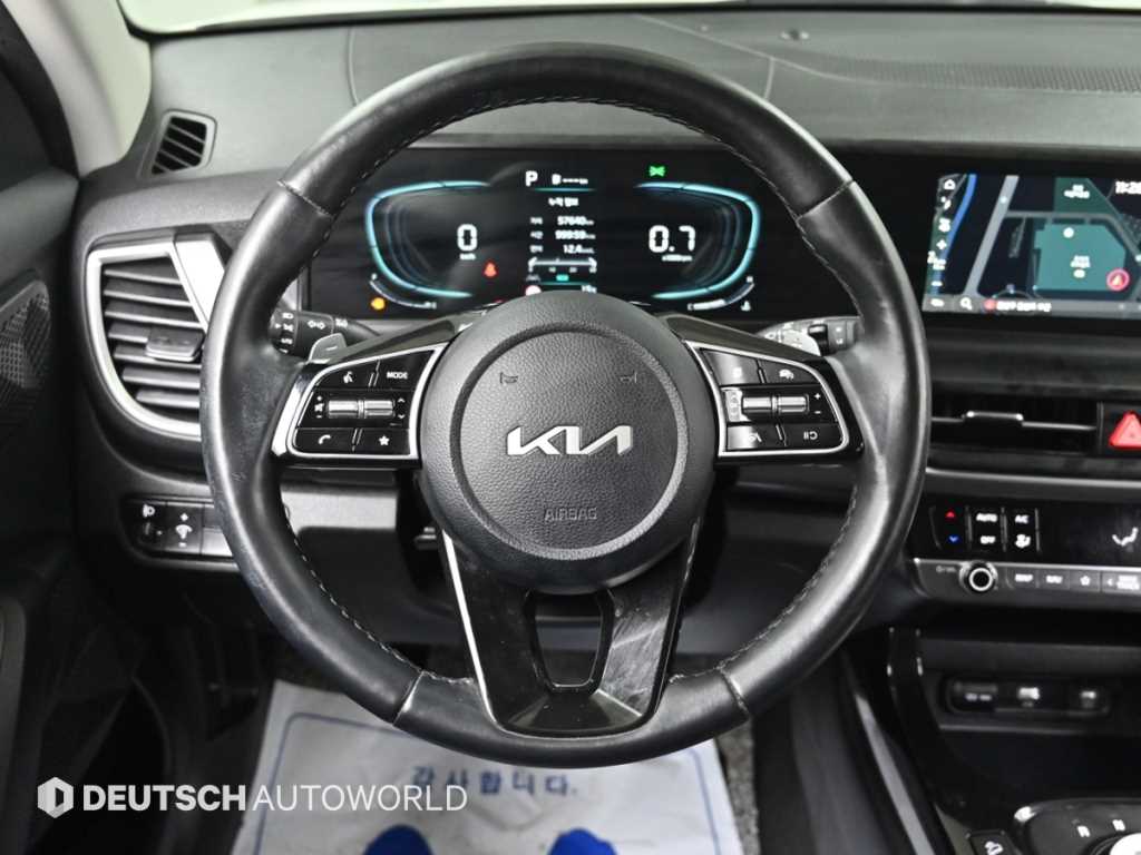 Kia Seltos — photo 13