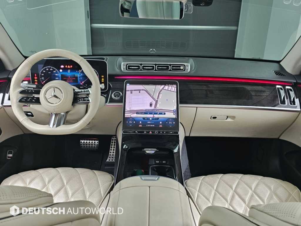 Mercedes-Benz S-Class — photo 07