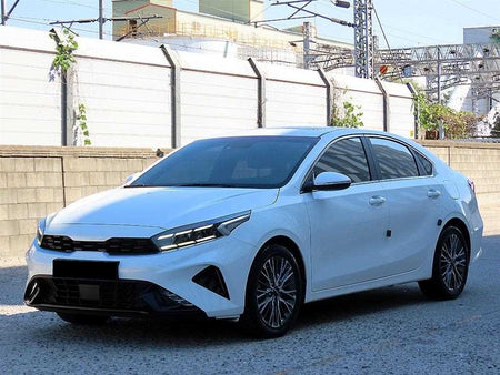Kia K3 — photo 02