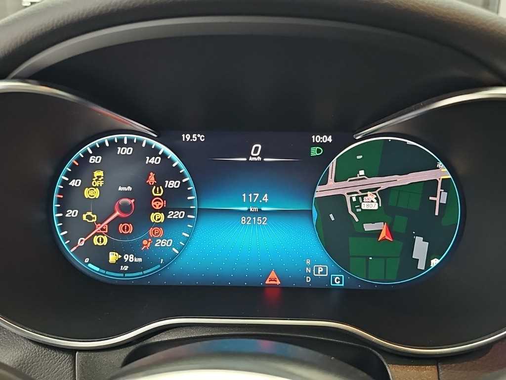 Mercedes-Benz GLC-Class — photo 06