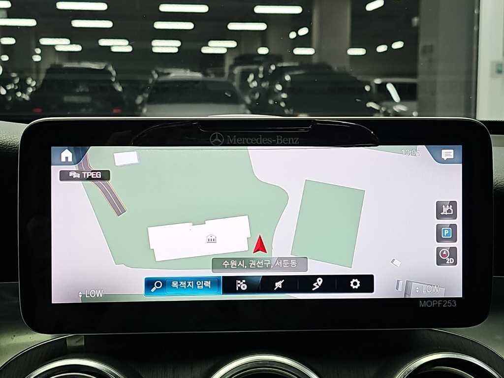 Mercedes-Benz GLC-Class — photo 16