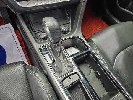 Hyundai Sonata — photo 08