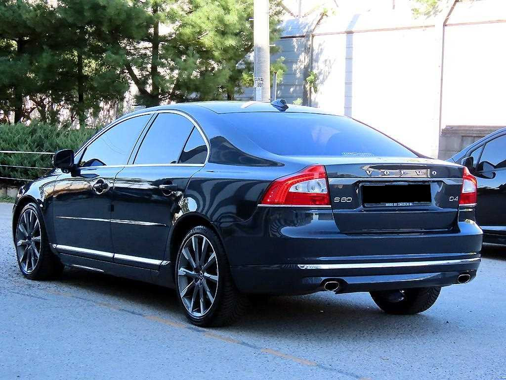 Volvo S80 — photo 03