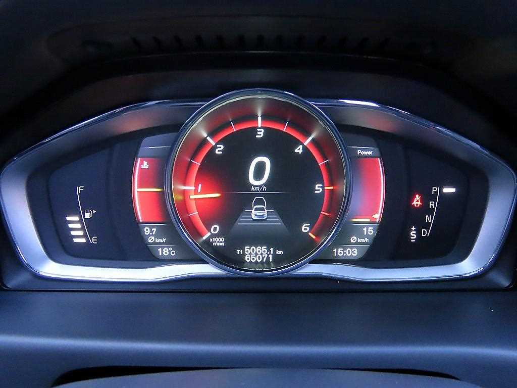 Volvo S80 — photo 09