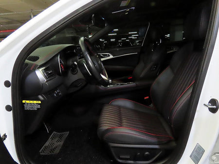 Genesis G70 — photo 06