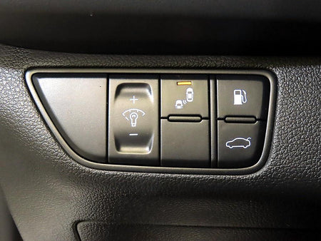Genesis G70 — photo 14