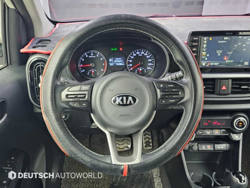 Kia Morning — photo 13
