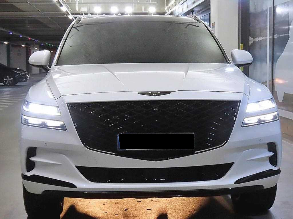 Genesis GV80 — photo 02