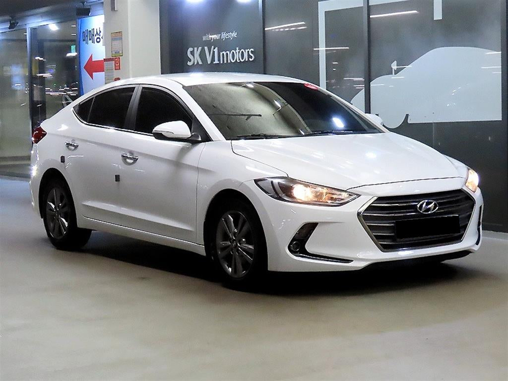 Hyundai Avante — photo 01