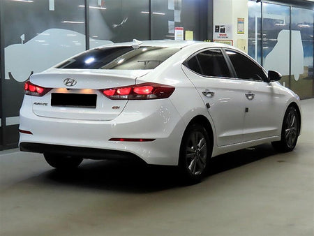 Hyundai Avante — photo 04