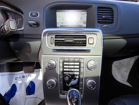 Volvo S60 — photo 12