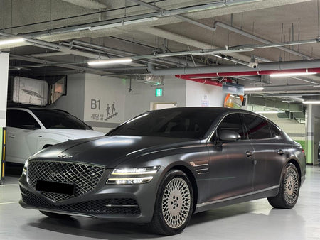 Genesis G80 — photo 01