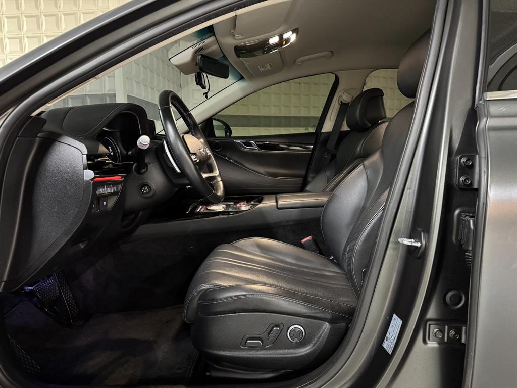 Genesis G80 — photo 06