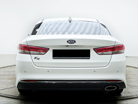 Kia K5 — photo 03