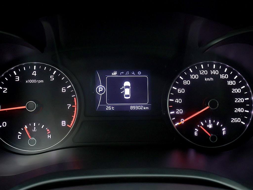 Kia K5 — photo 06