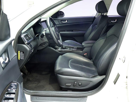 Kia K5 — photo 11