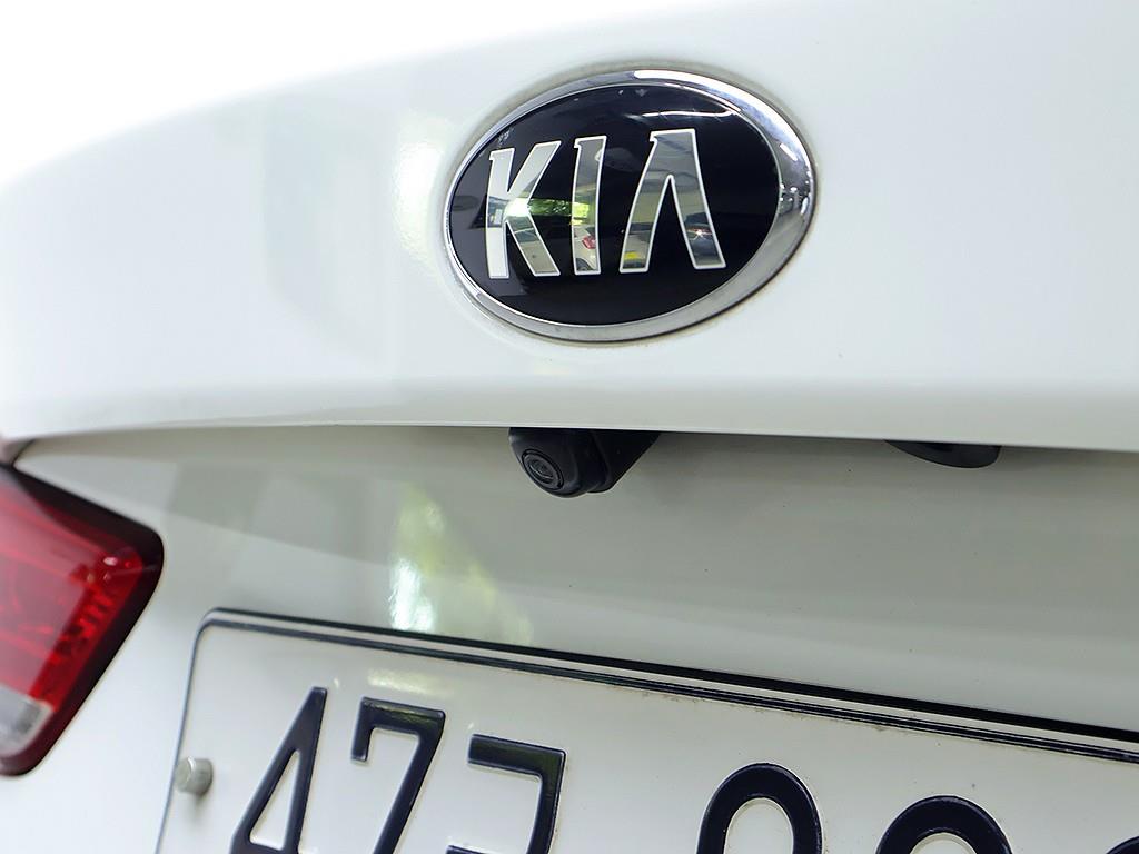 Kia K5 — photo 18