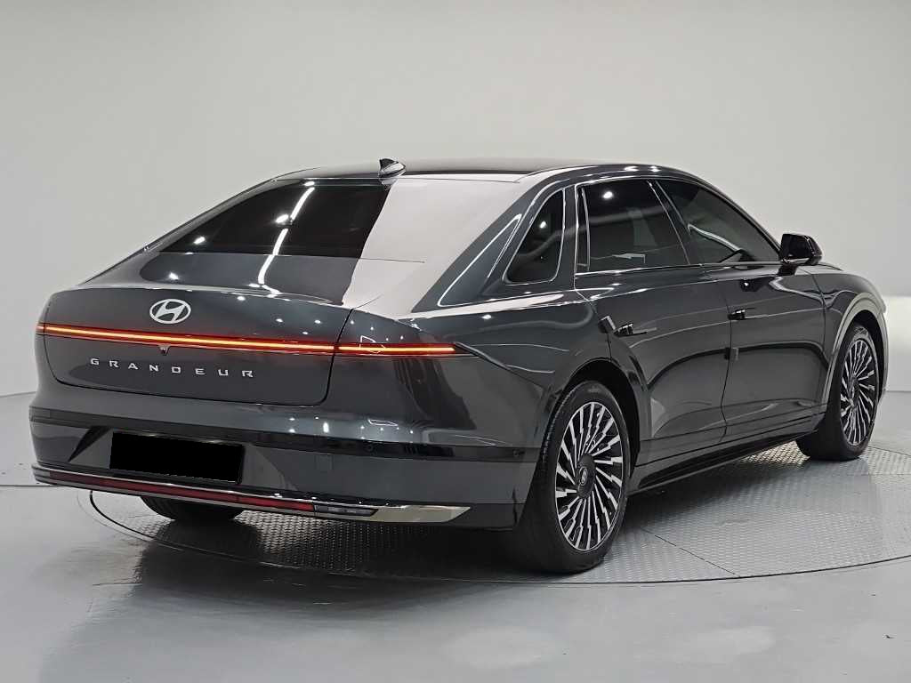 Hyundai Grandeur — photo 04