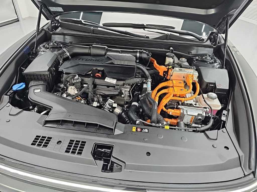 Hyundai Grandeur — photo 05