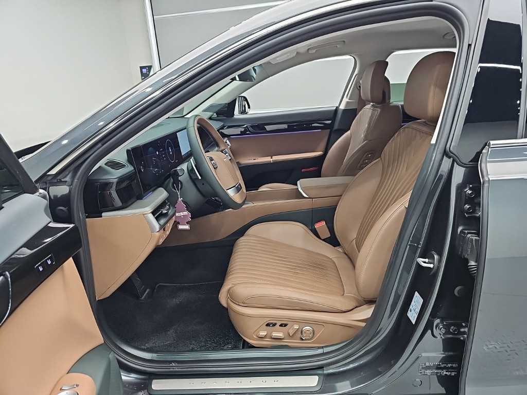 Hyundai Grandeur — photo 11
