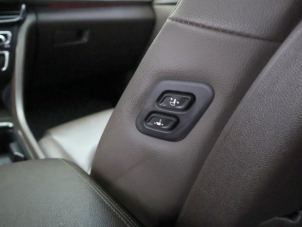 Kia K5 — photo 17