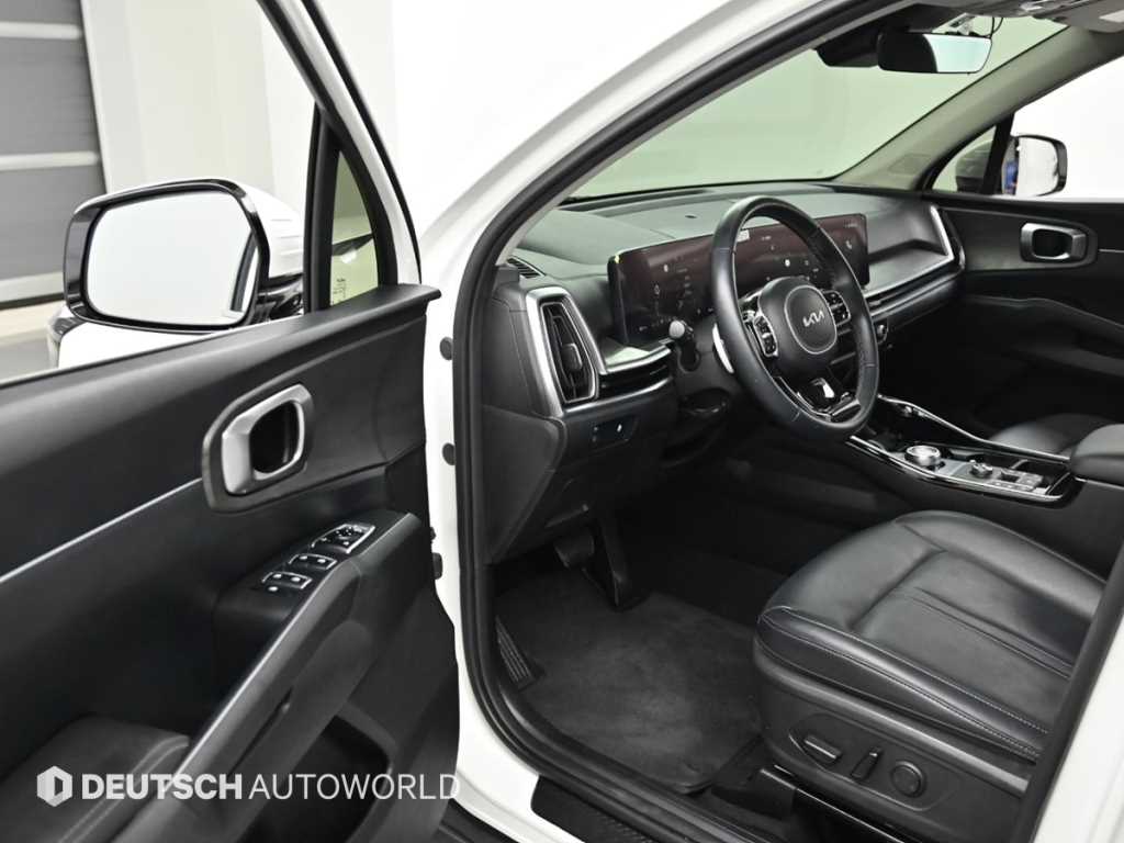 Kia Sorento — photo 11