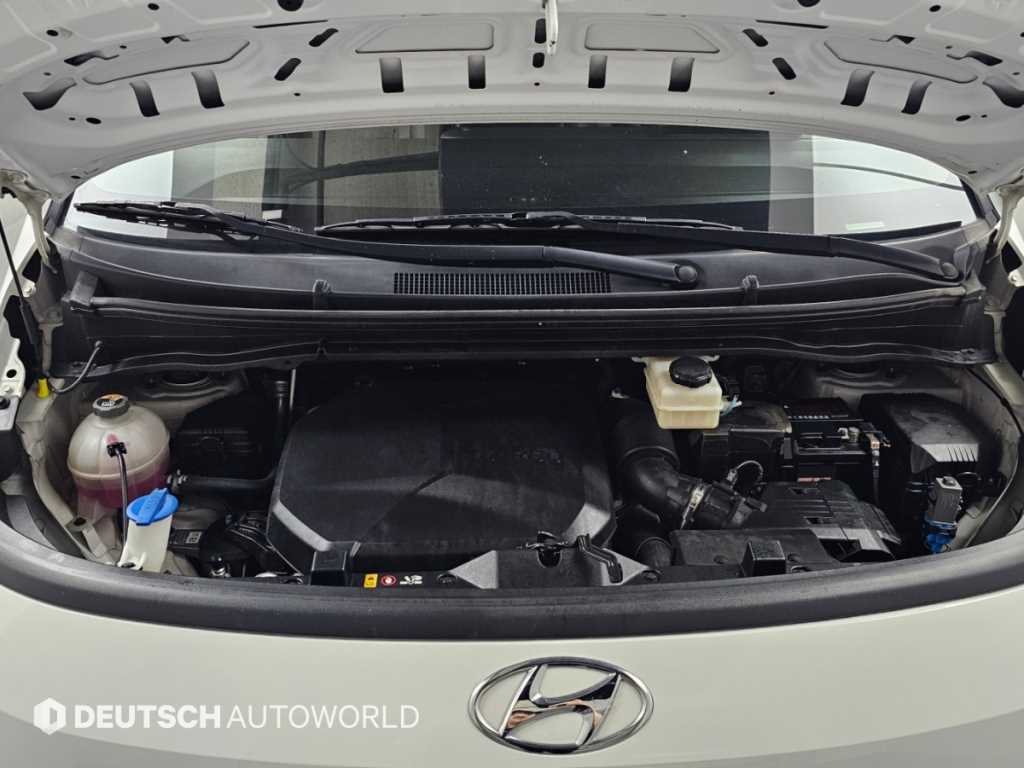 Hyundai Staria — photo 06