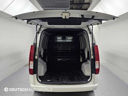 Hyundai Staria — photo 19