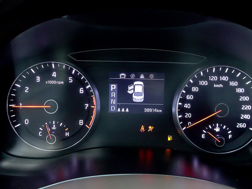 Kia K7 — photo 06