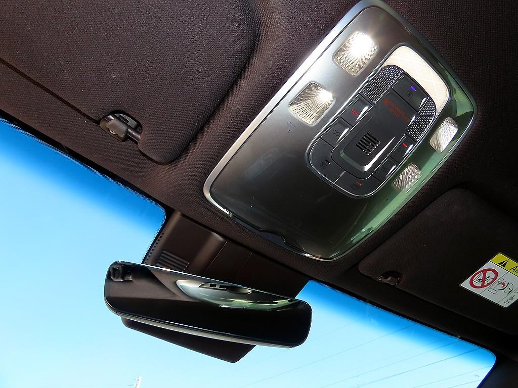 Genesis G80 — photo 14