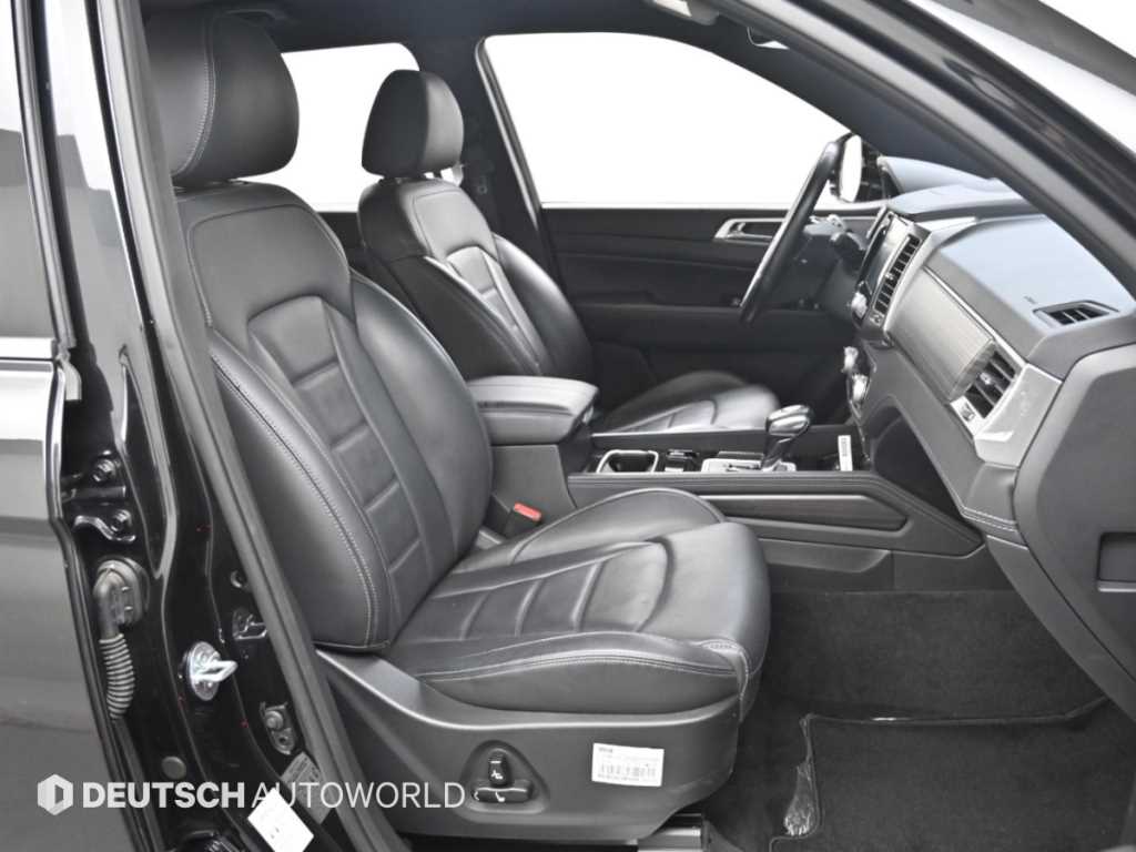 KGM Rexton — photo 10