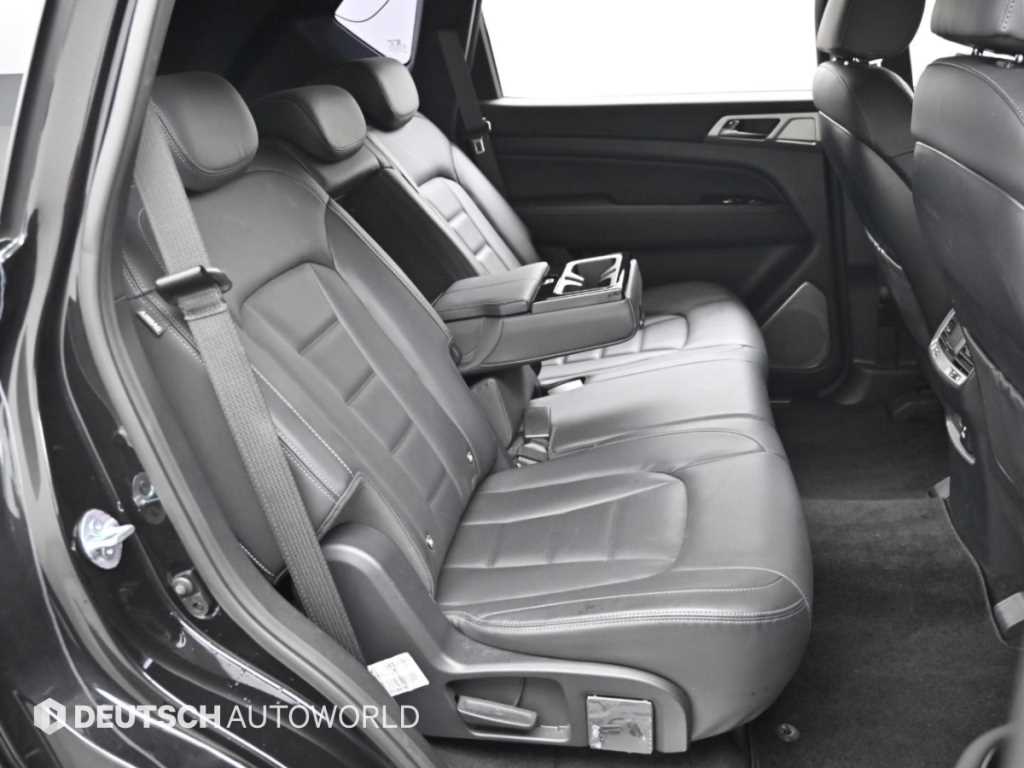 KGM Rexton — photo 12