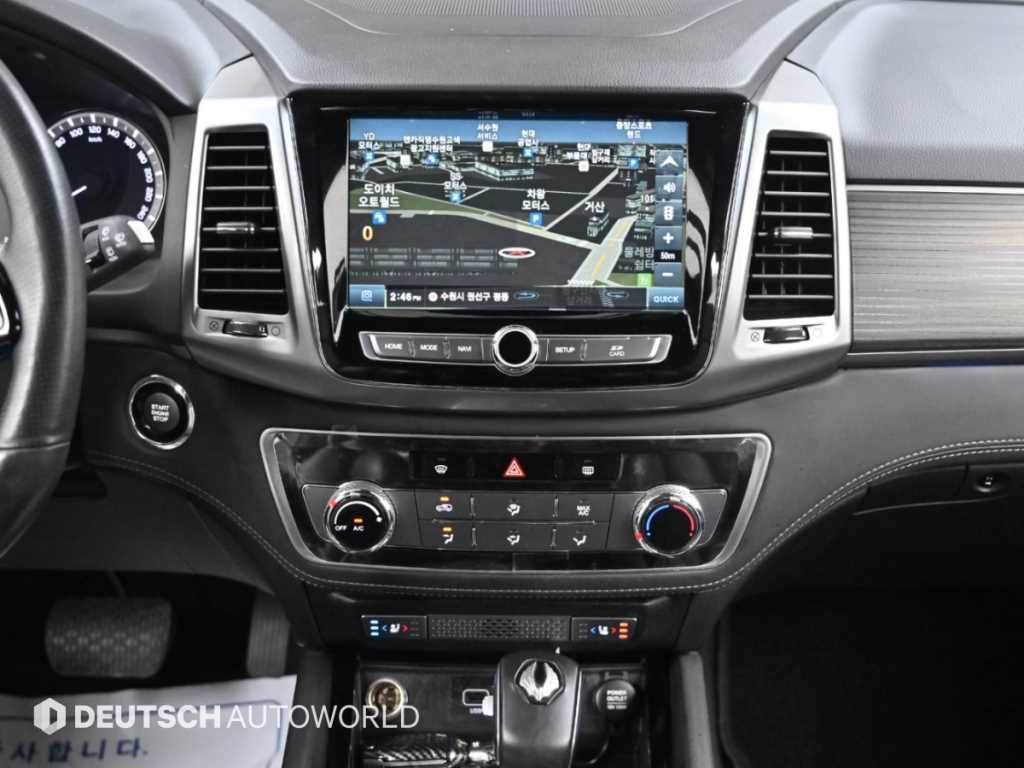 KGM Rexton — photo 14