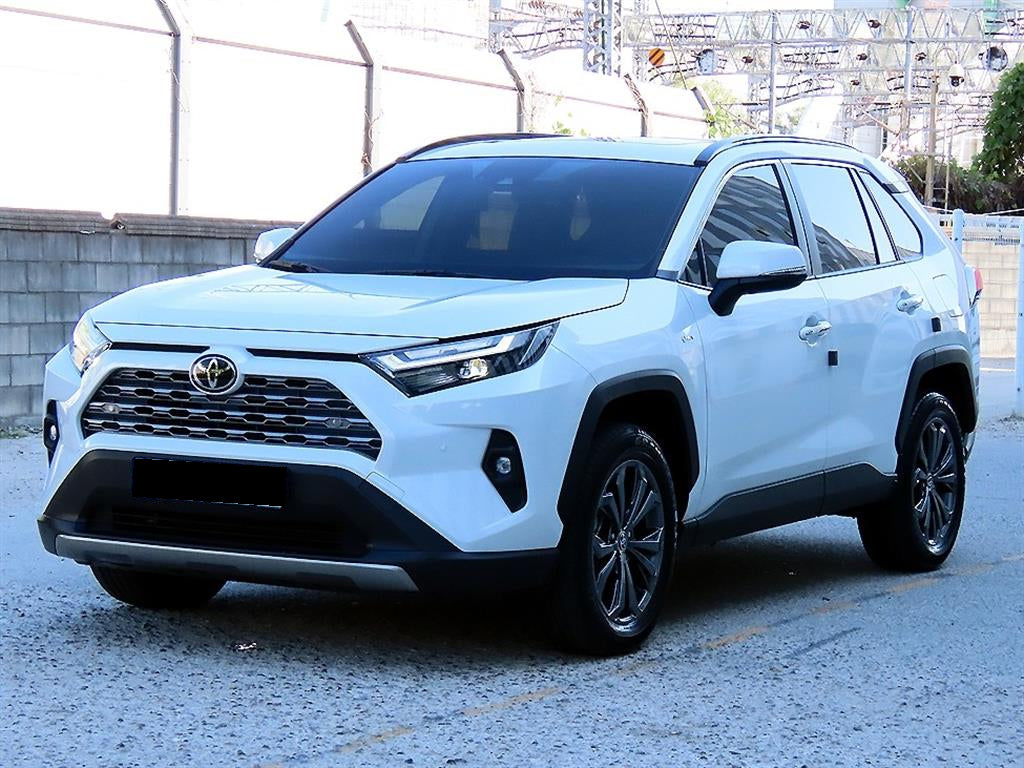 Toyota RAV4 — photo 02