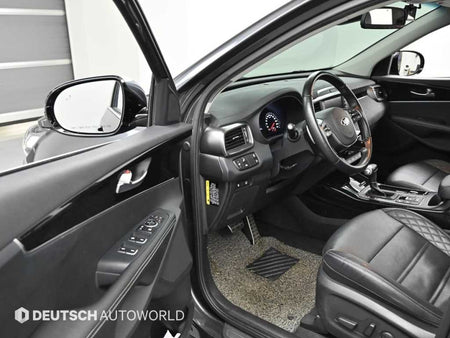 Kia Sorento — photo 11