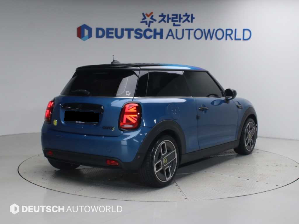 Mini Cooper — photo 02