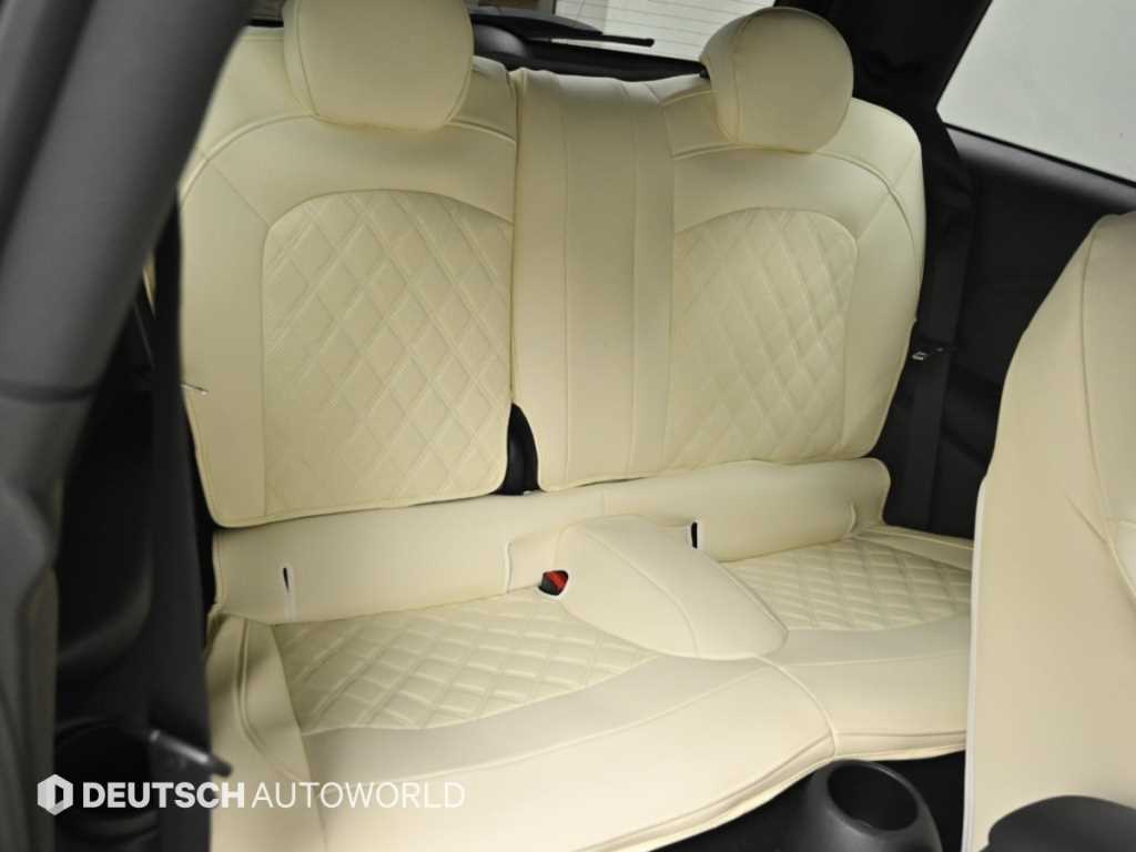 Mini Cooper — photo 12